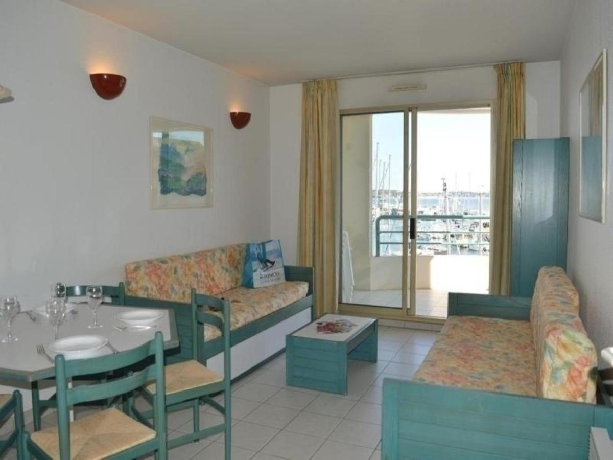 Frejus: Appt 2P, 5 Pers, Piscine, Plage A 150M, Parking, Animaux Ok - Fr-1-226A-357 Eksteriør billede